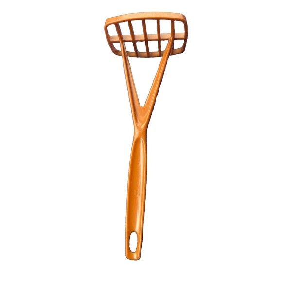 Vintage Foley ORANGE Heat Resistant Nylon Potato Masher Ricer 9.5” - Picture 1 of 7